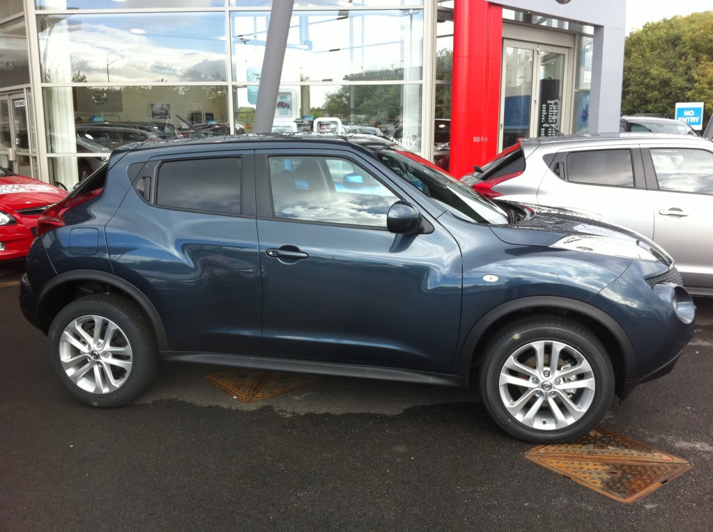 Nissan Juke Haptic Blue