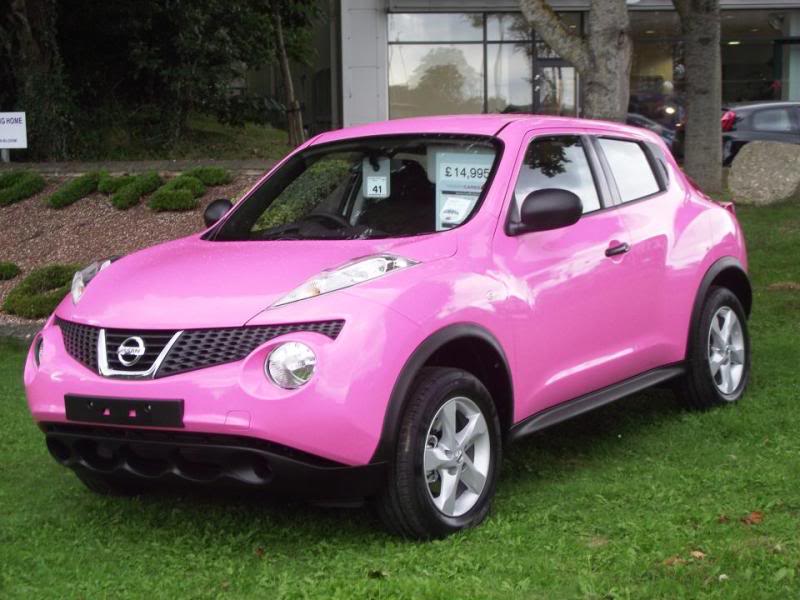 Nissan Juke Pink