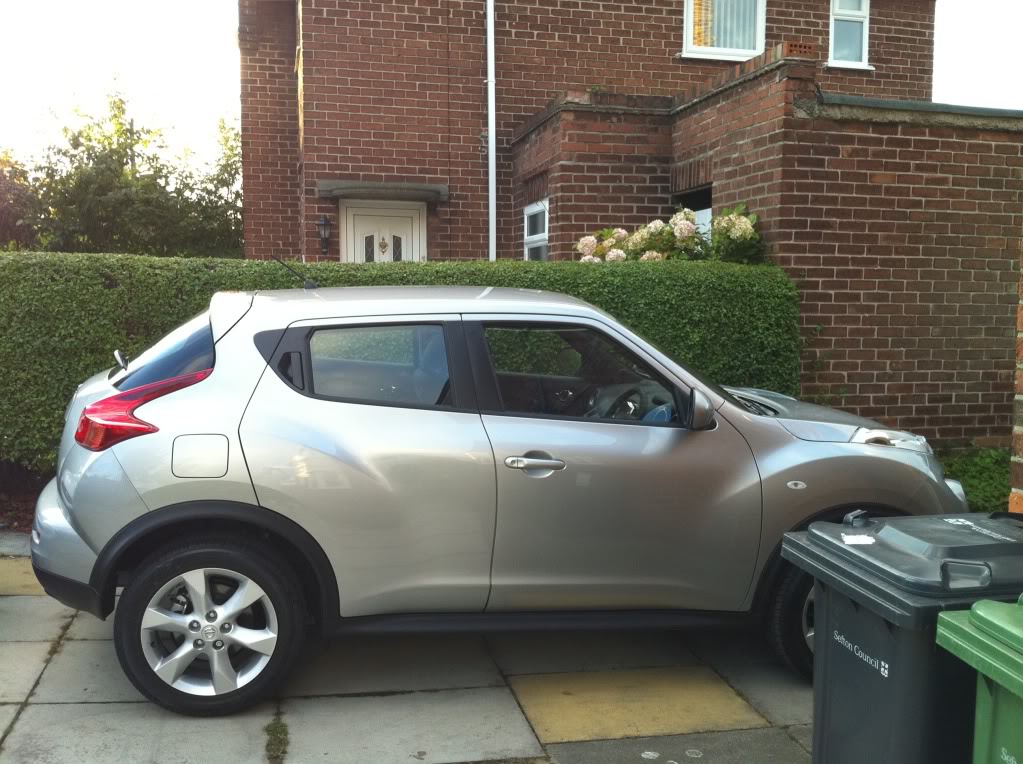 Nissan Juke Silver