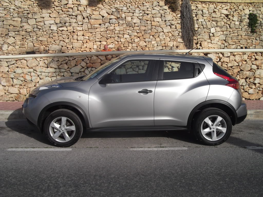 Nissan Juke Silver