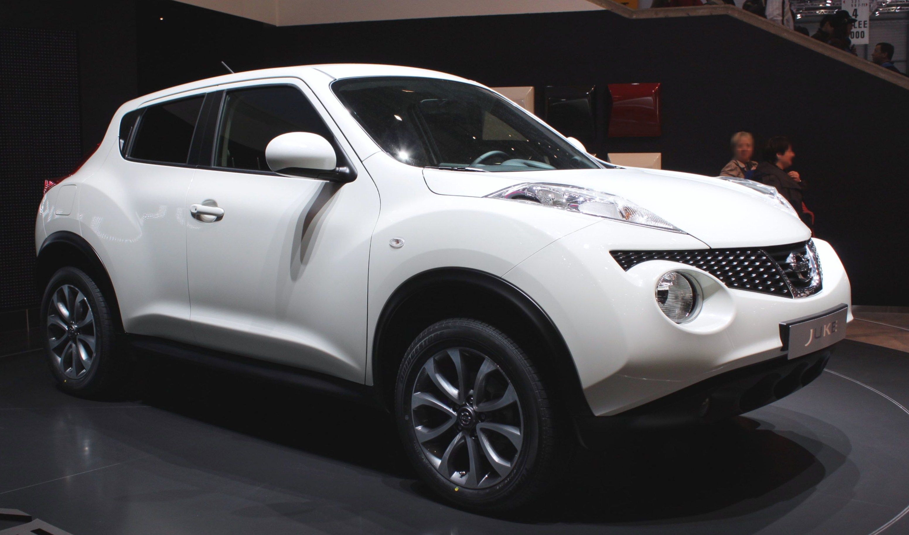 Nissan Juke White