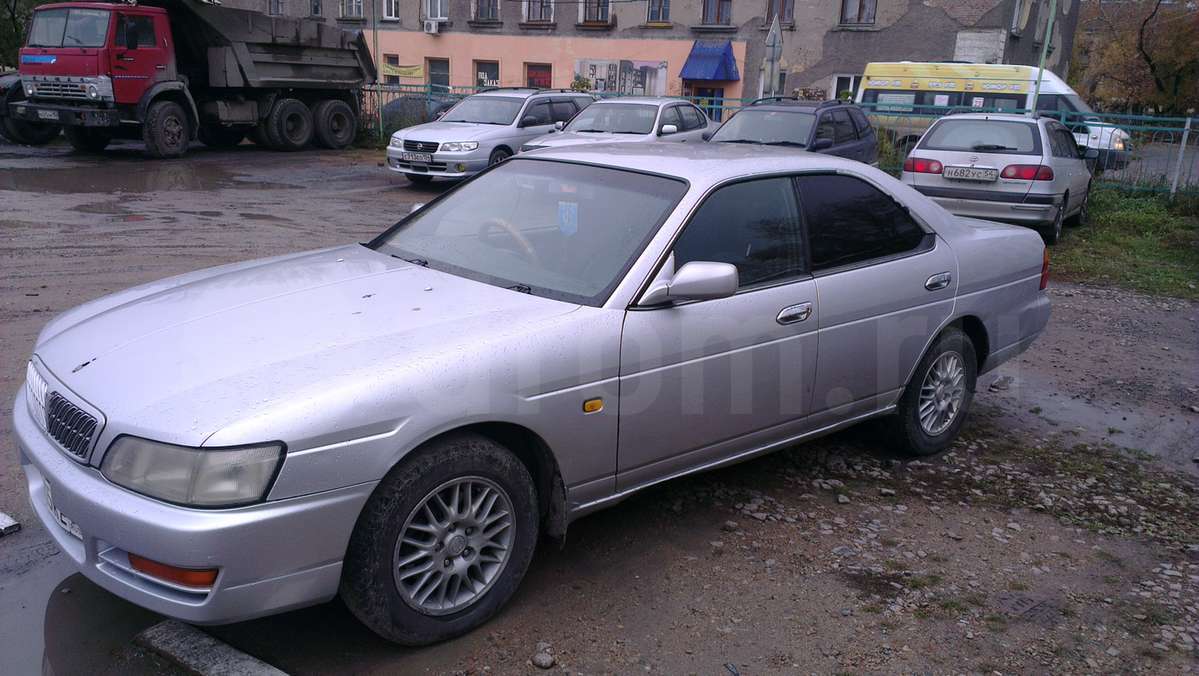 Nissan Laurel 1999