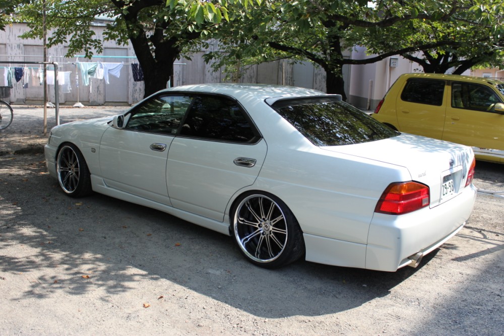 Nissan Laurel 35