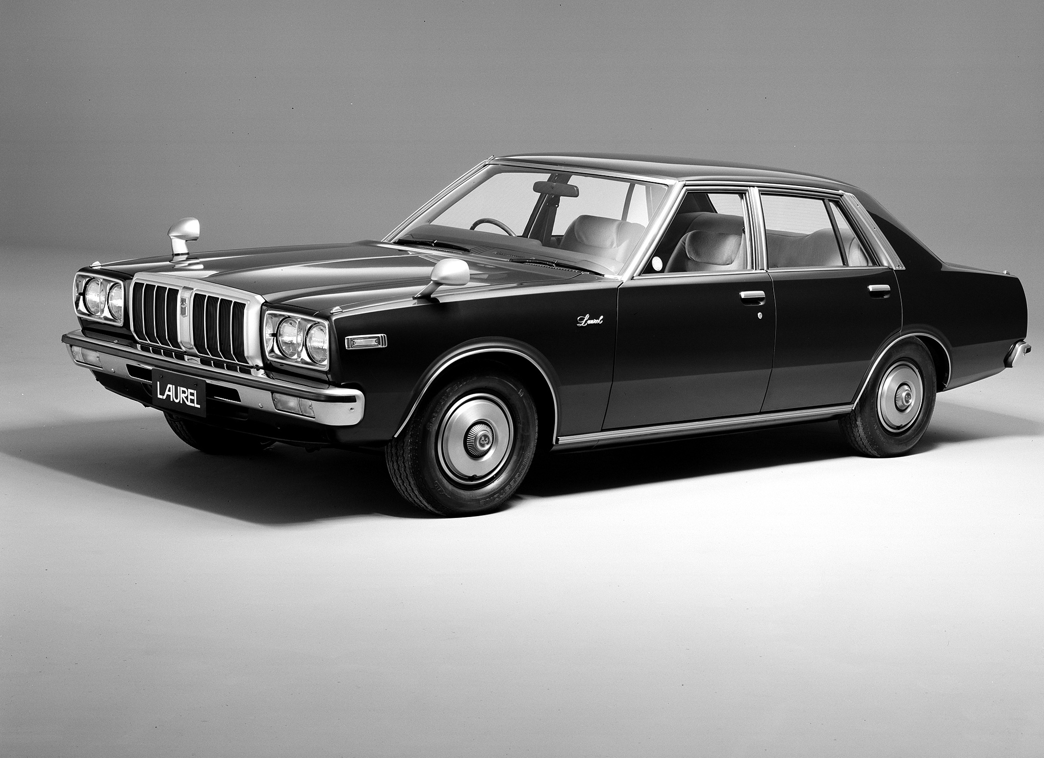Nissan Laurel C230