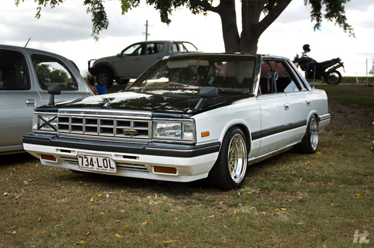 Nissan Laurel C32