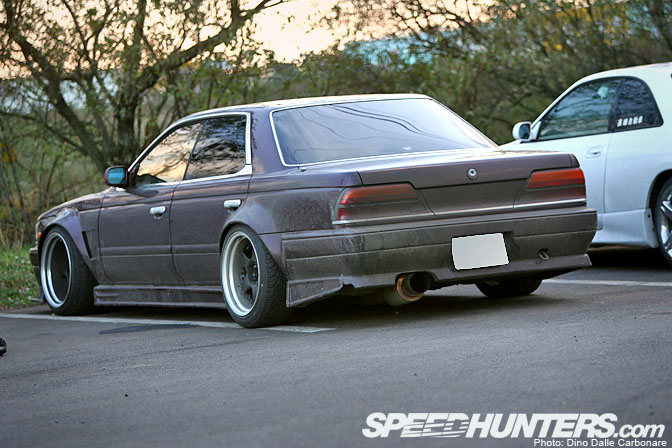 Nissan Laurel C33