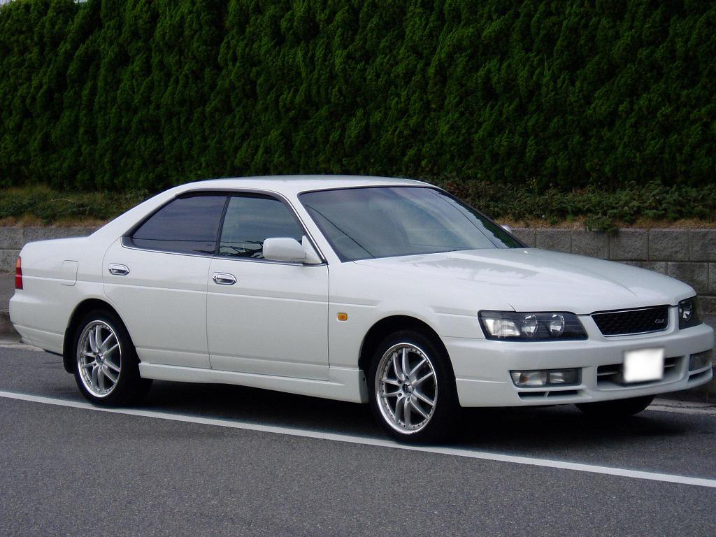 Nissan Laurel C35