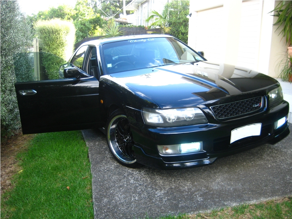 Nissan Laurel Club S