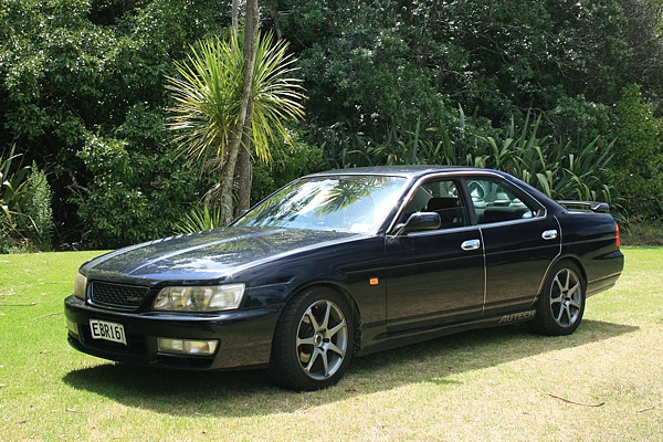 Nissan Laurel Club