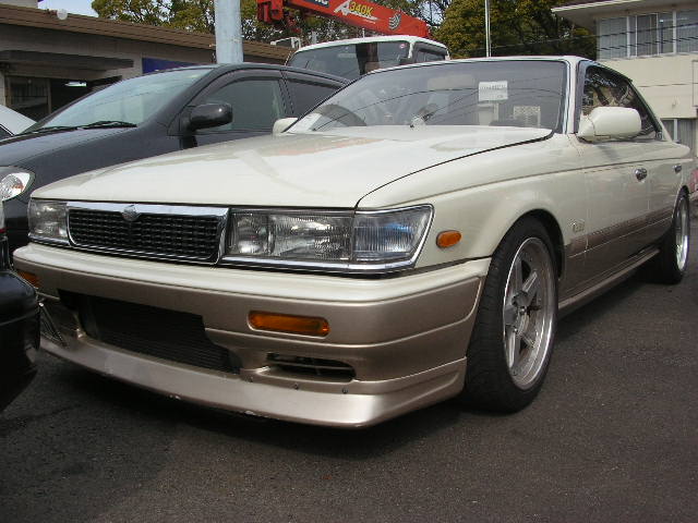 Nissan Laurel Medalist