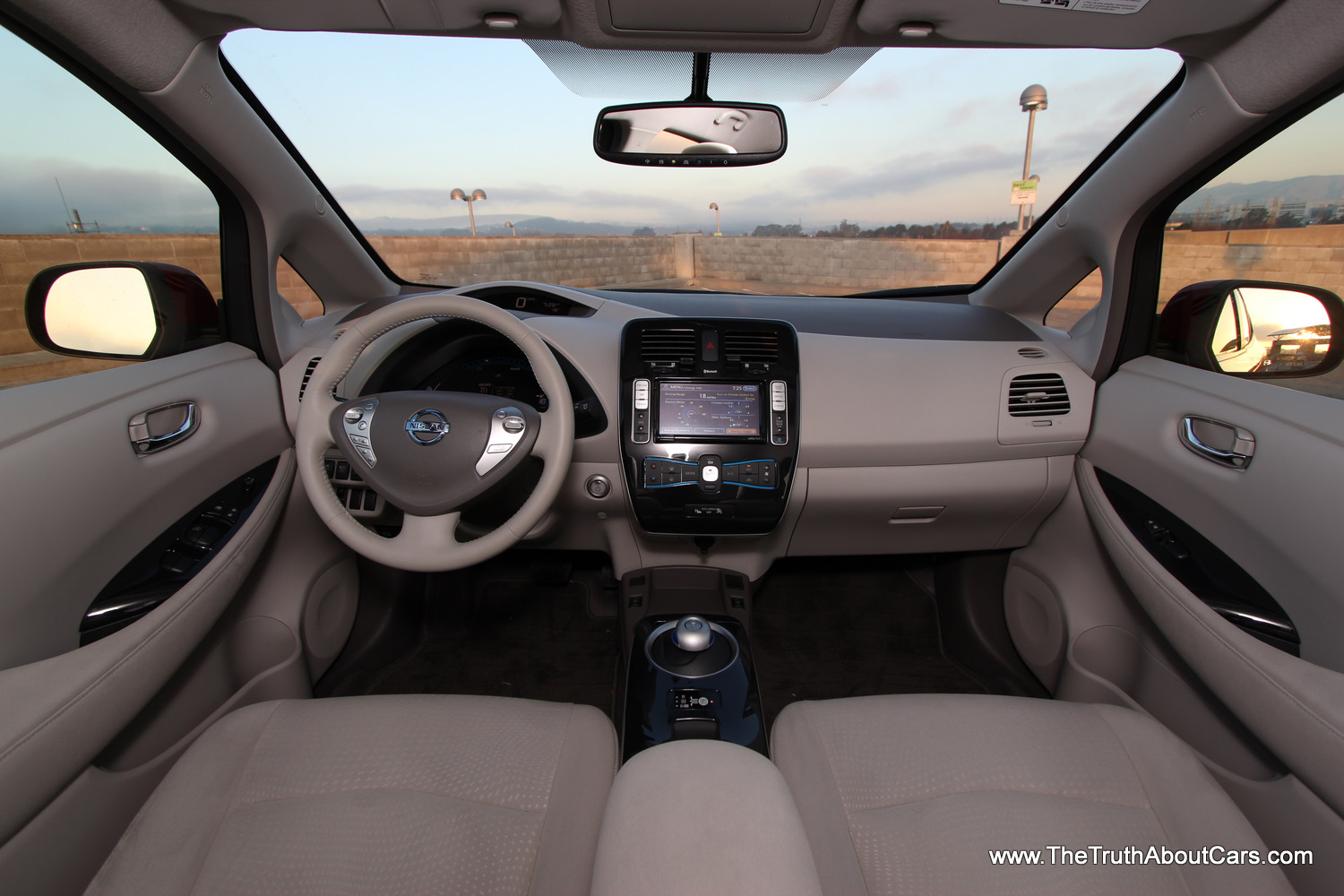 Nissan Leaf 2012