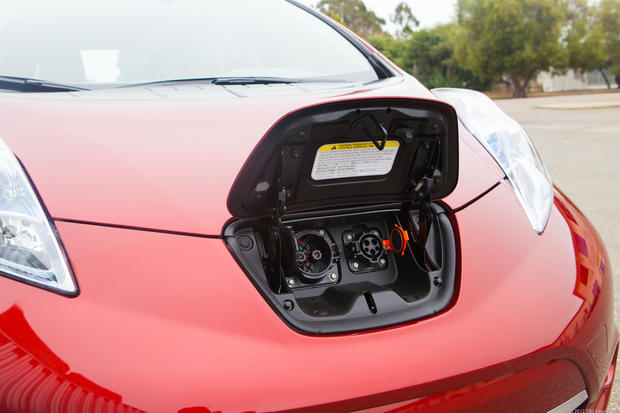 Nissan Leaf Sl