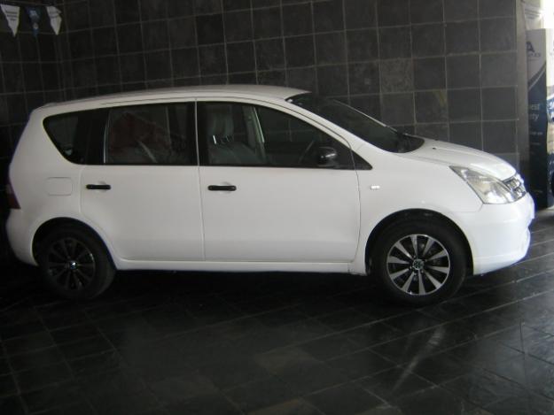 Nissan Livina 1.6 Acenta