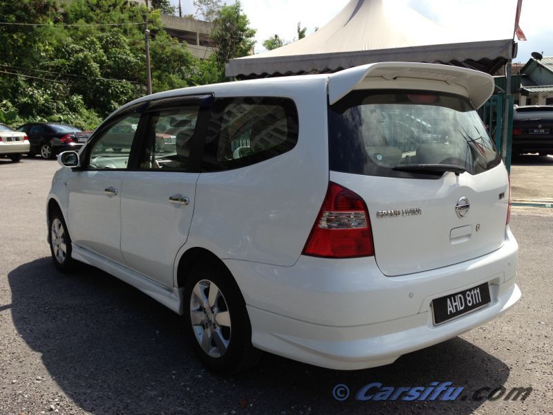 Nissan Livina 1.8
