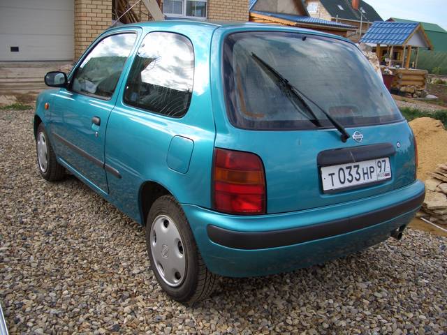 Nissan March 1996