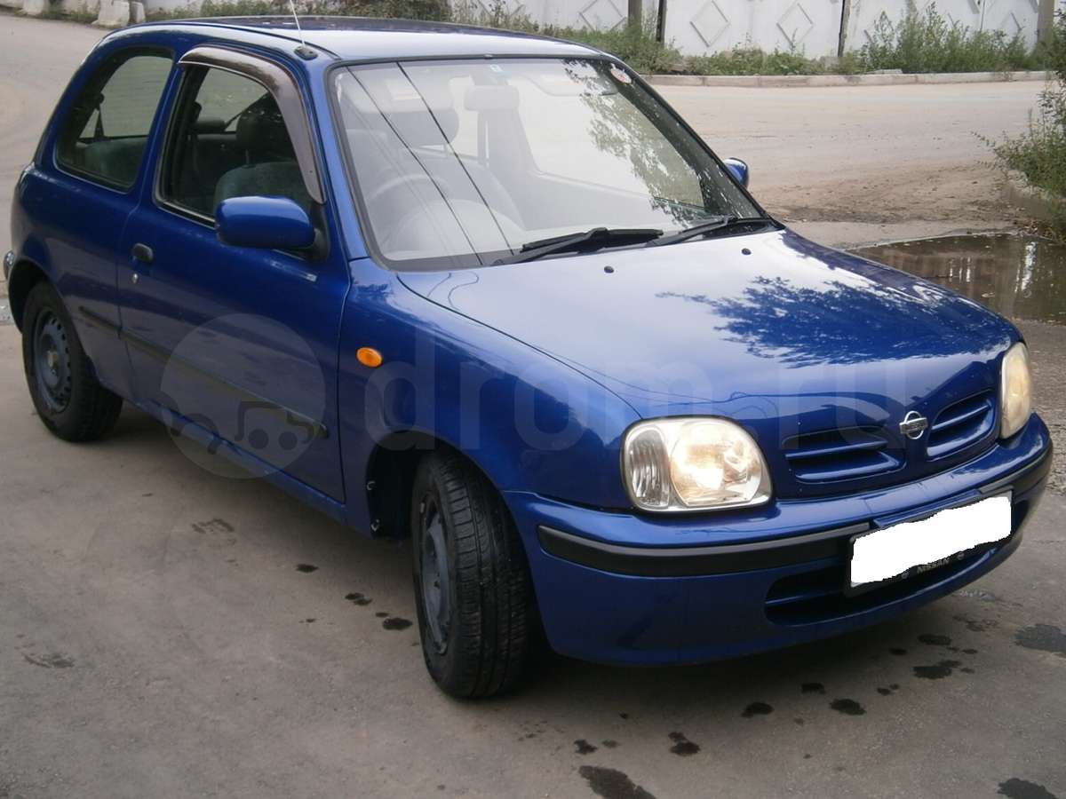 Nissan March 2000