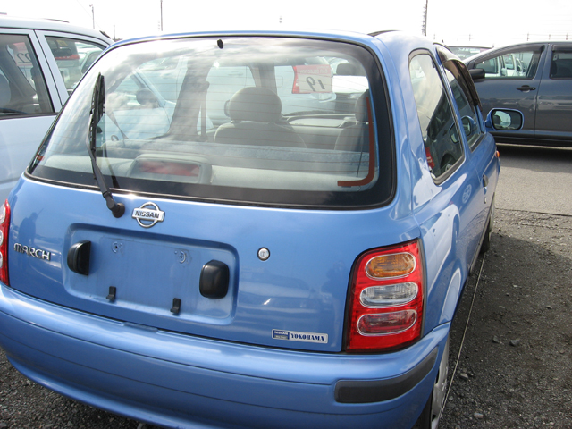 Nissan March 2000