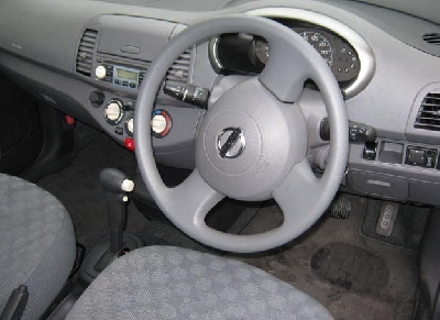 Nissan March 2003