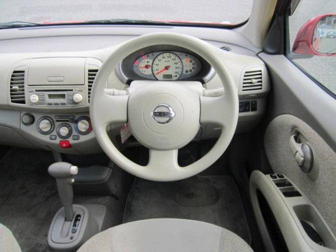 Nissan March 2007