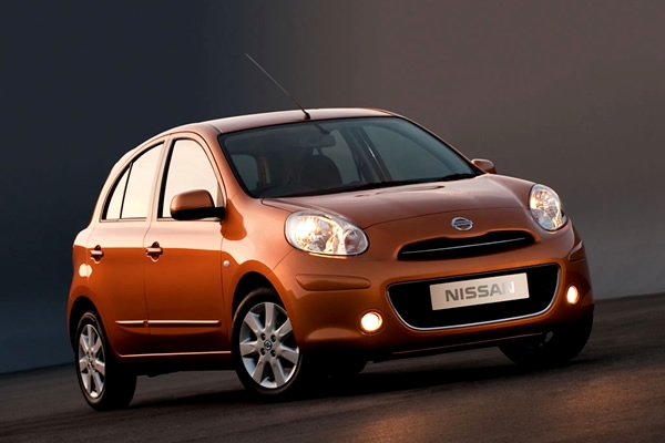 Nissan March 2011
