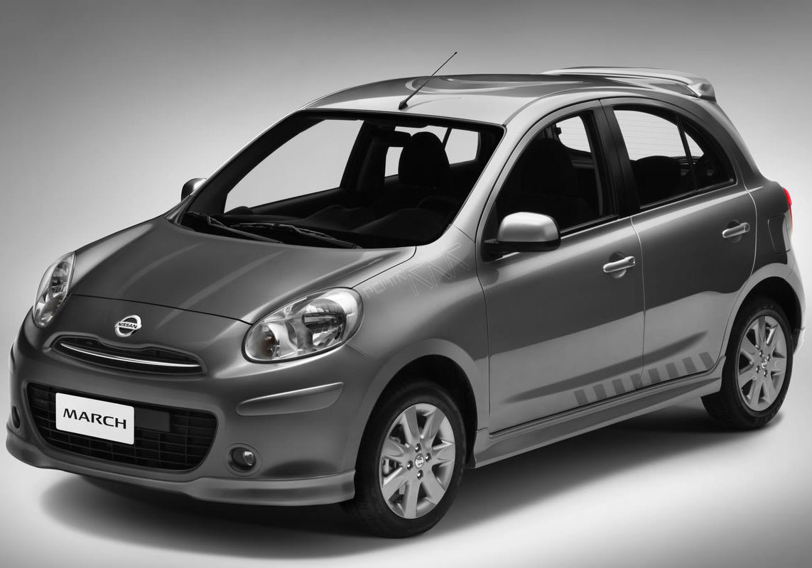 Nissan March 2013