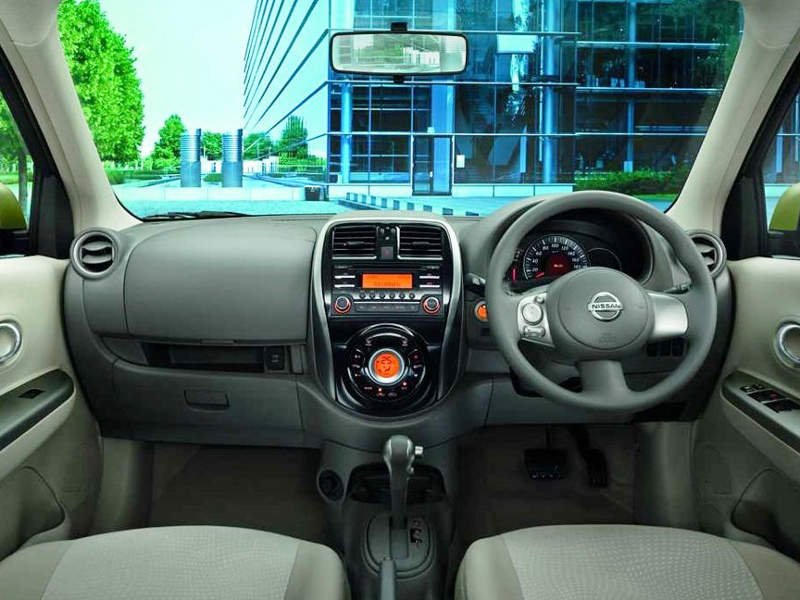Nissan March 2014