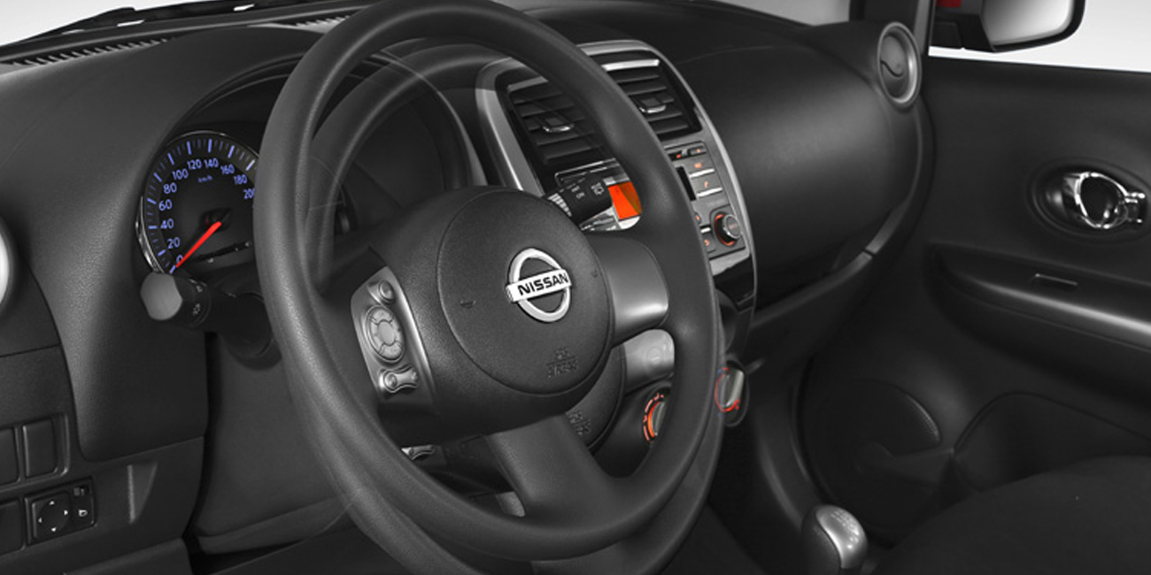 Nissan March Advance 2014