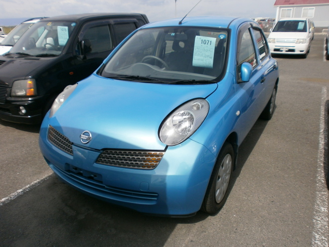 Nissan March Ak12