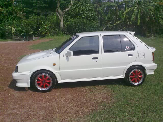 Nissan March K10