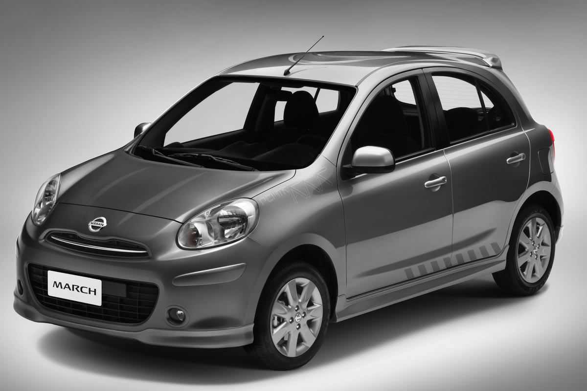 Nissan March Sr