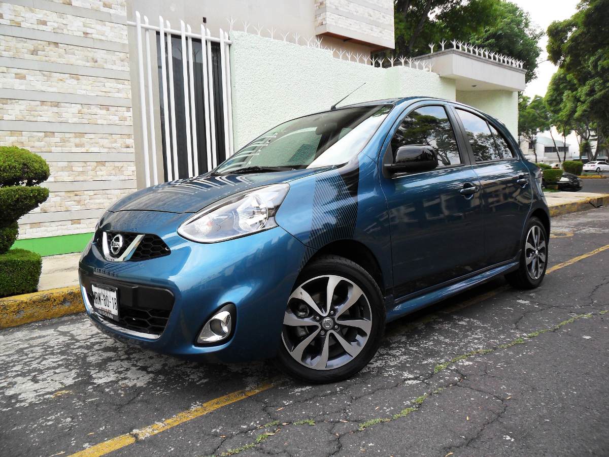 Nissan March Sr
