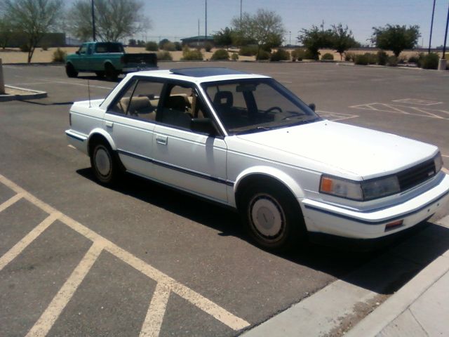 Nissan Maxima 1987