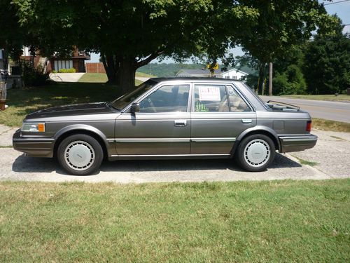 Nissan Maxima 1987