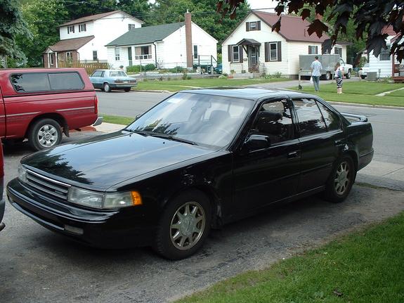 Nissan Maxima 1989