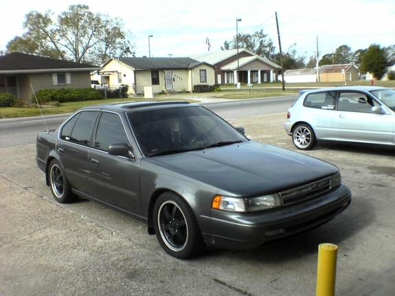 Nissan Maxima 1990