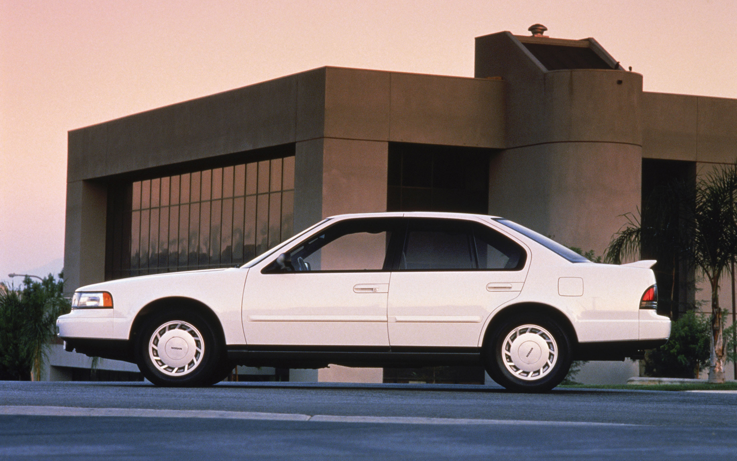 Nissan Maxima 1990