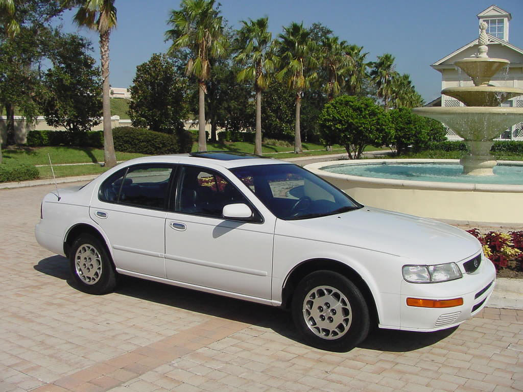 Nissan Maxima 1995