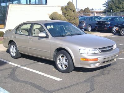 Nissan Maxima 1999