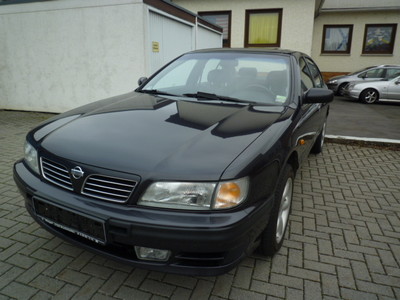 Nissan Maxima 2.0