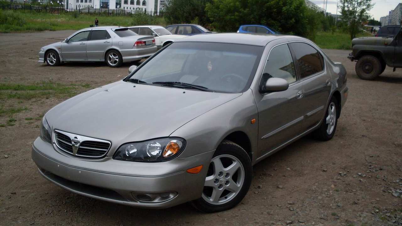 Nissan Maxima 2000