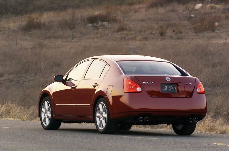 Nissan Maxima 2004