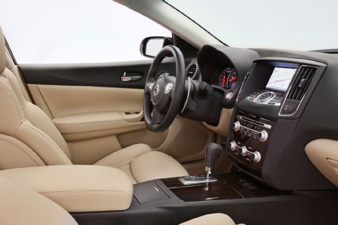 Nissan Maxima 2012