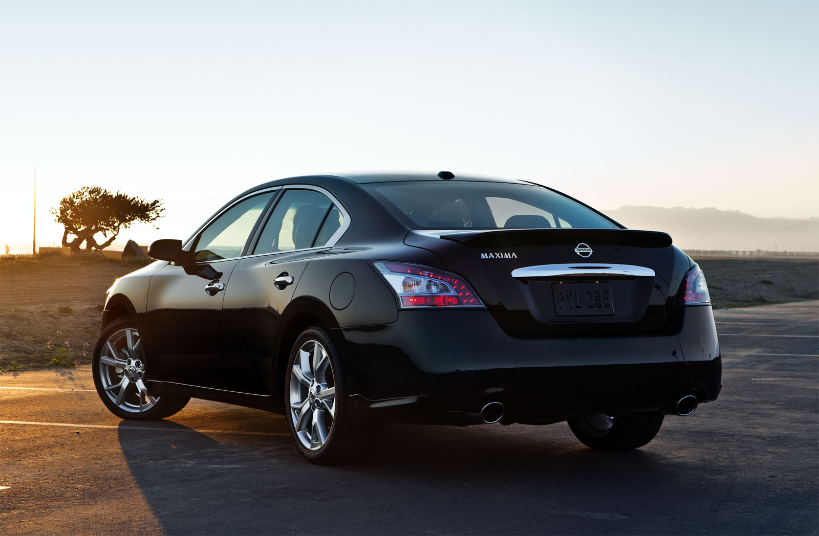 Nissan Maxima 2012