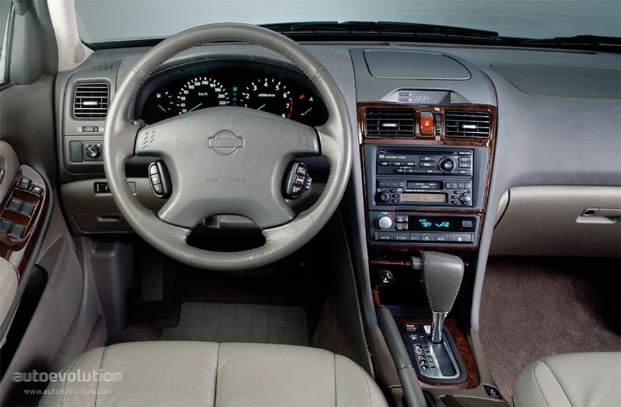 Nissan Maxima 3.0