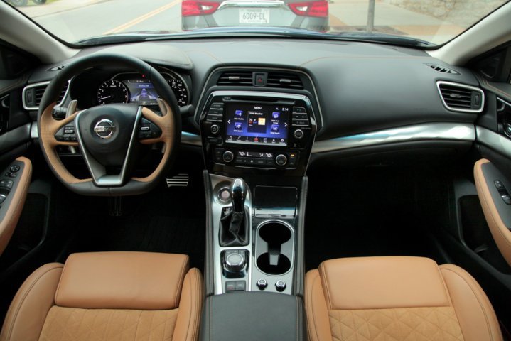 Nissan Maxima Awd
