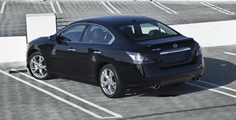 Nissan Maxima Black