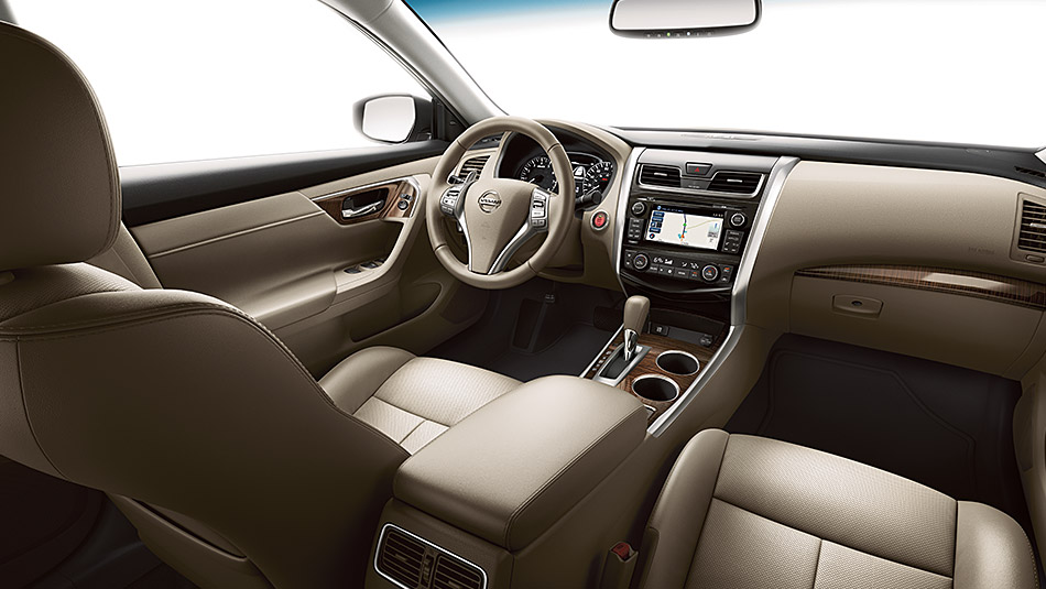 Nissan Maxima Coupe 2015