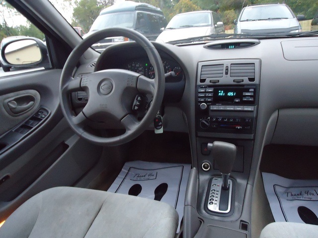 Nissan Maxima Gle 2000