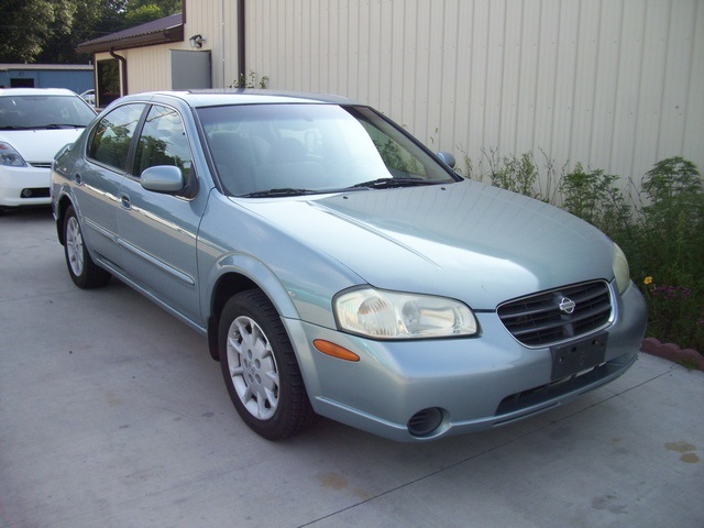 Nissan Maxima Gle 2001