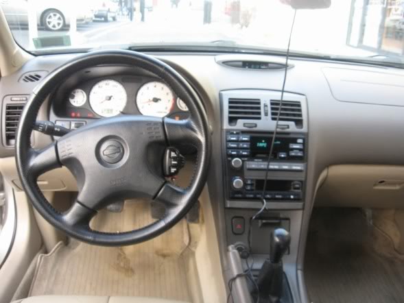 Nissan Maxima Gold